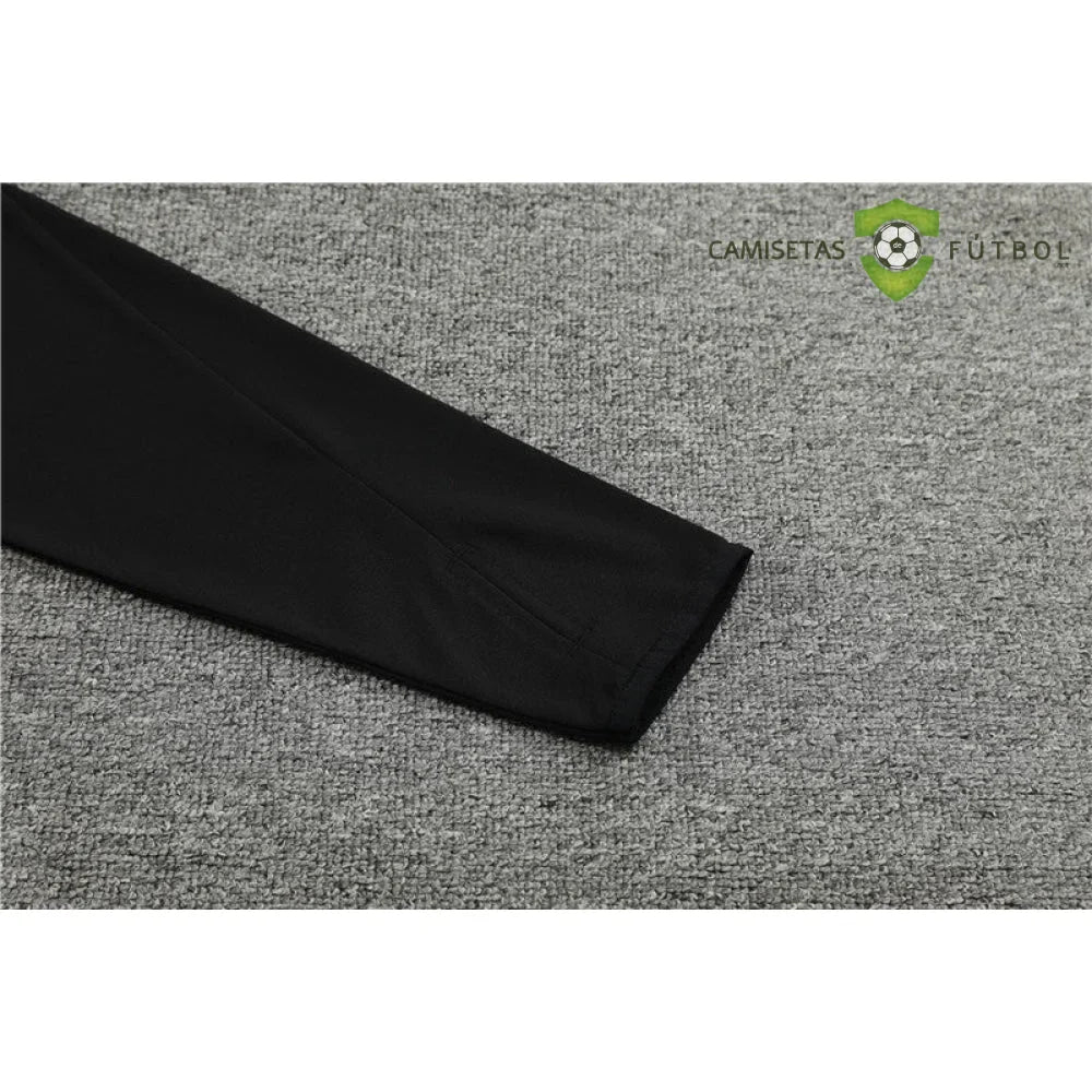 Chandal R.M. 24-25, media cremallera, Modelo 6