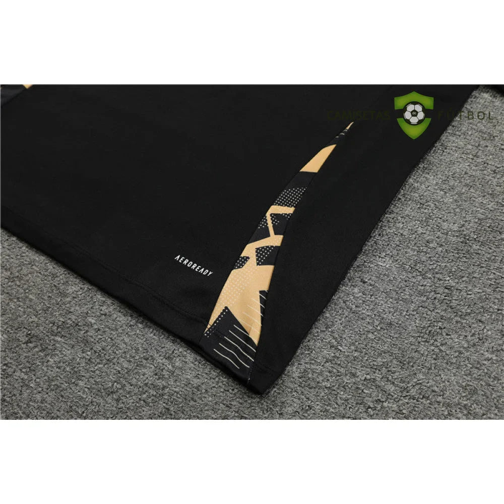 Chandal R.M. 24-25, media cremallera, Modelo 6