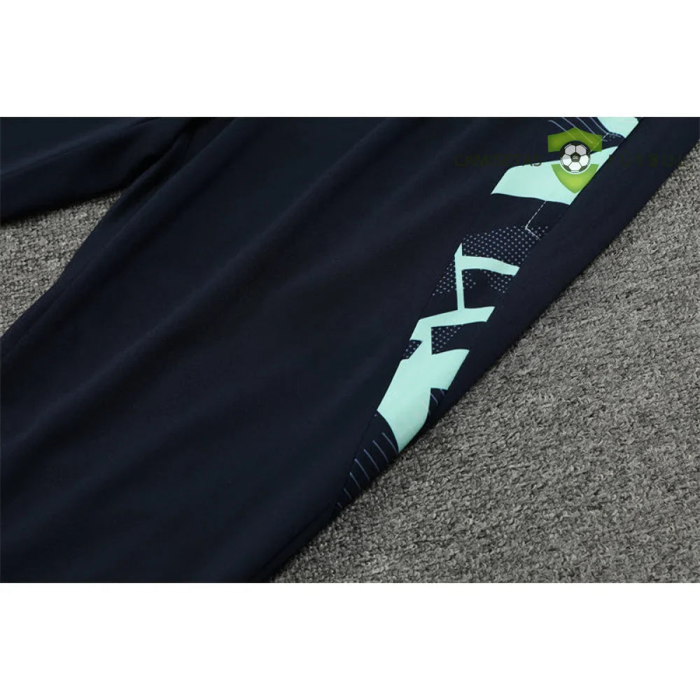 Chandal R.M. 24-25, media cremallera, Modelo 7