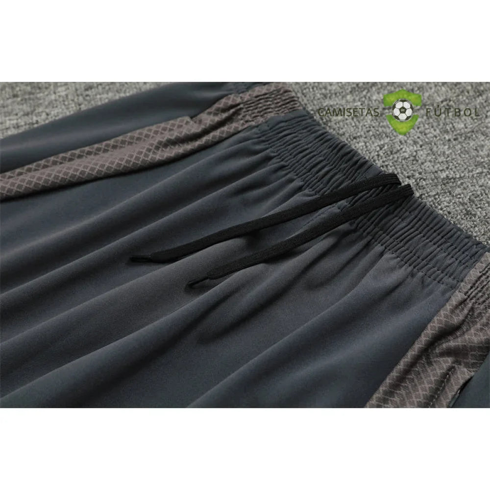 Chandal R.M. 24-25, media cremallera, Modelo 8