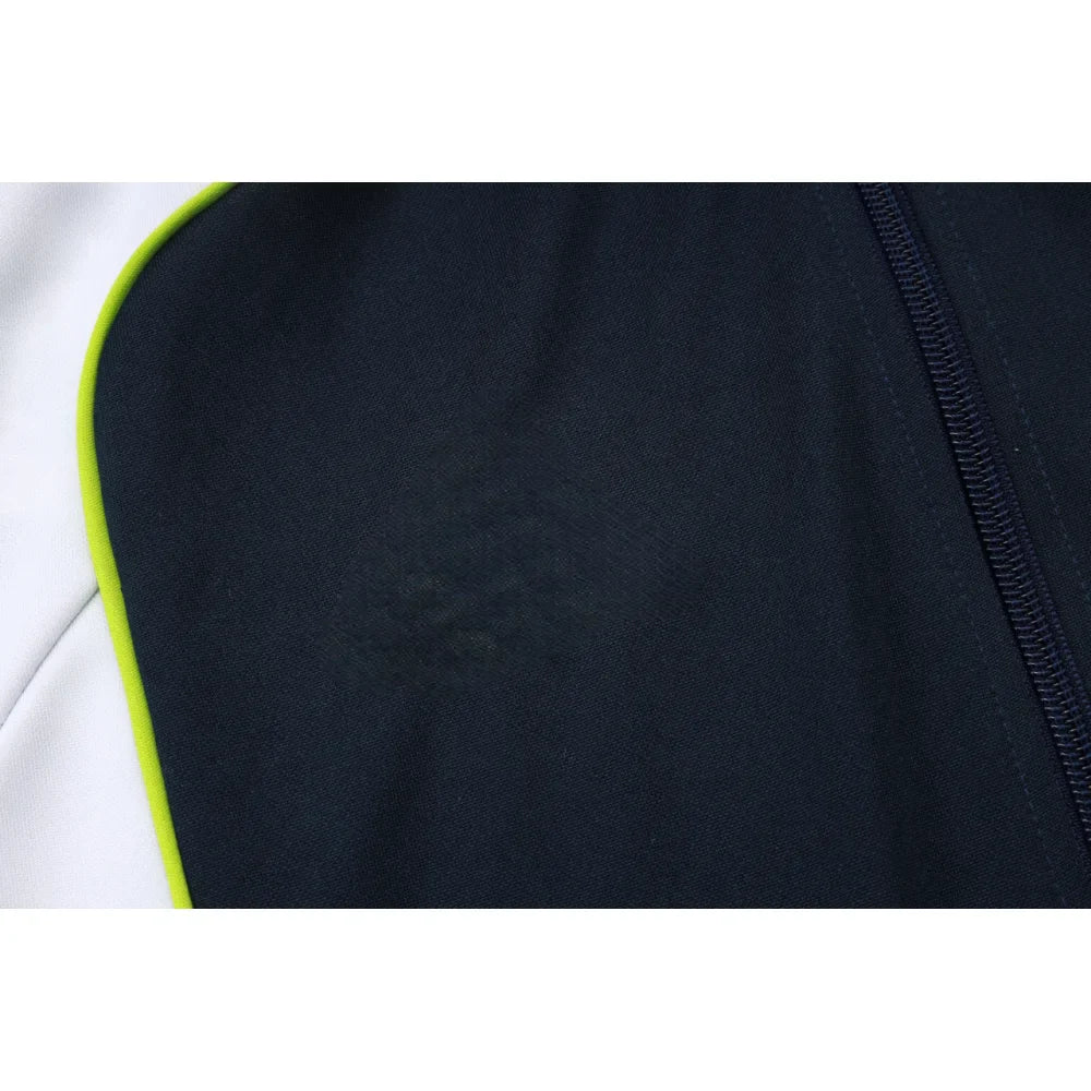 Chandal R.M. 25-26, cremallera completa, Modelo 10