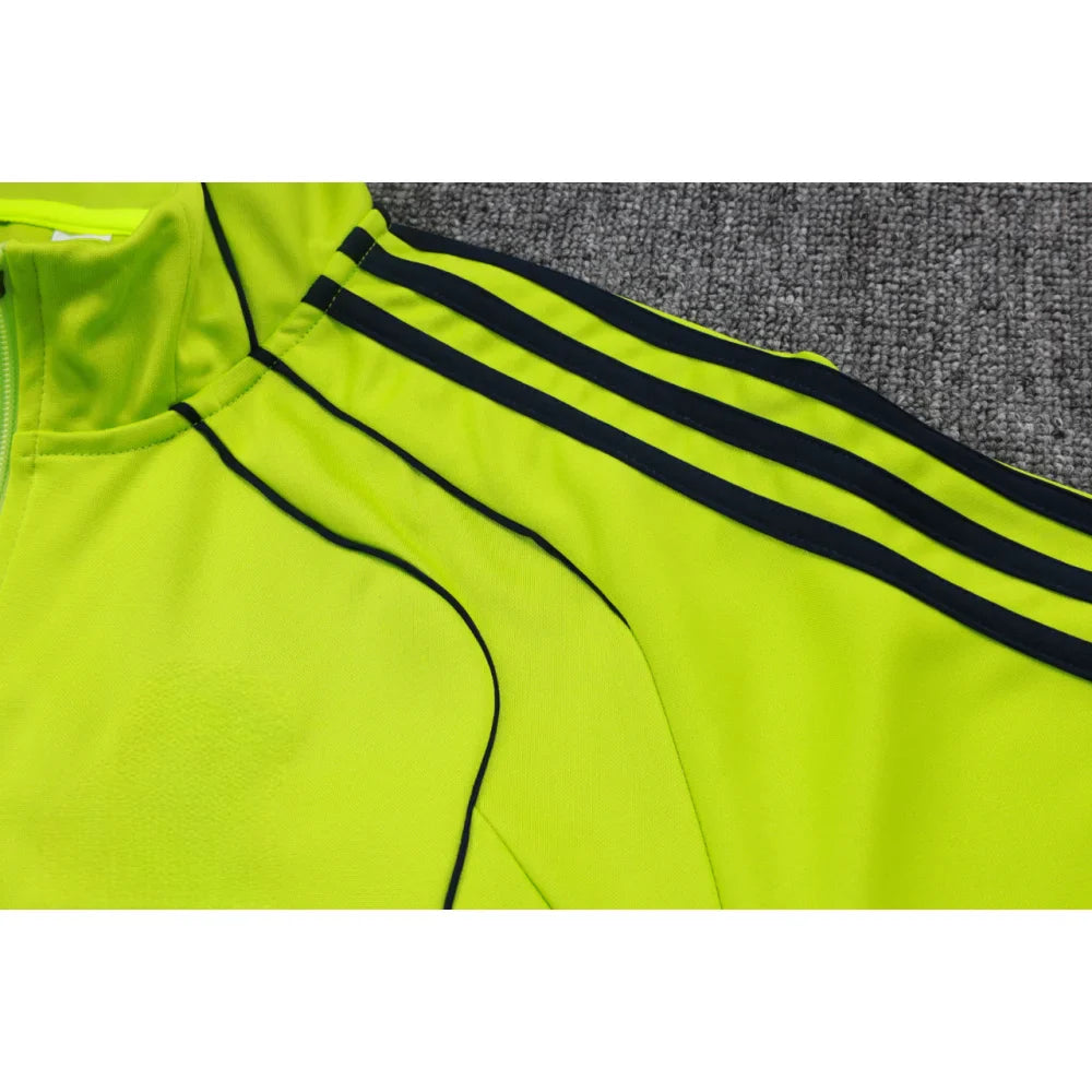 Chandal R.M. 25-26, cremallera completa, Modelo 12