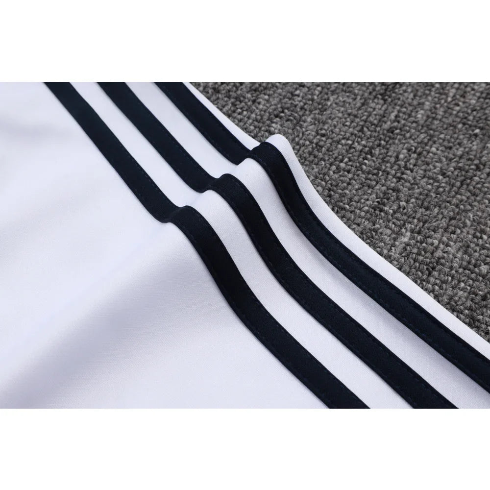 Chandal R.M. 25-26, cremallera completa, Modelo 13