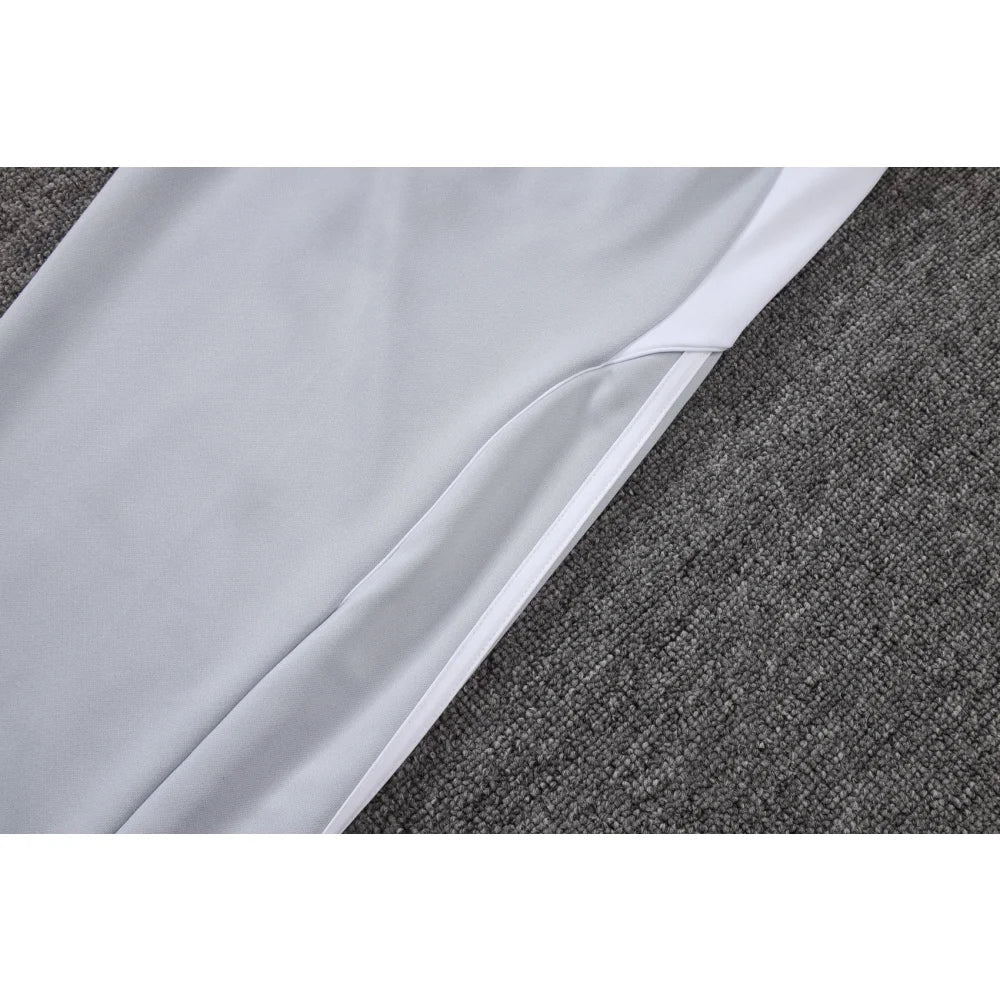 Chandal R.M. 25-26, cremallera completa, Modelo 14