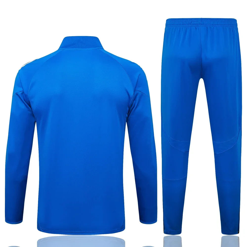 Chandal R.M. 25-26, cremallera completa, Modelo 16