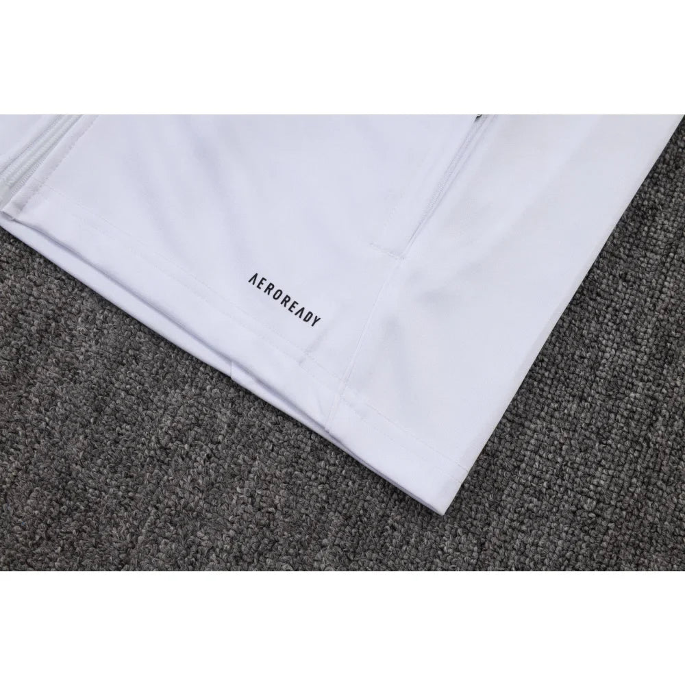 Chandal R.M. 25-26, cremallera completa, Modelo 17