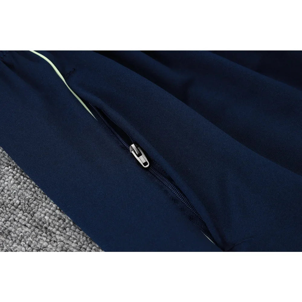 Chandal R.M. 25-26, cremallera completa, Modelo 9