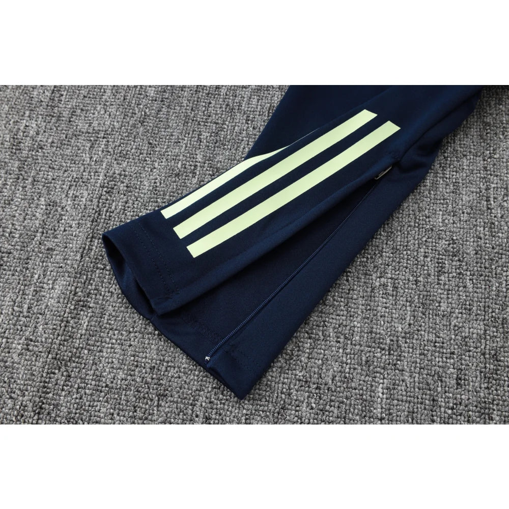 Chandal R.M. 25-26, cremallera completa, Modelo 9