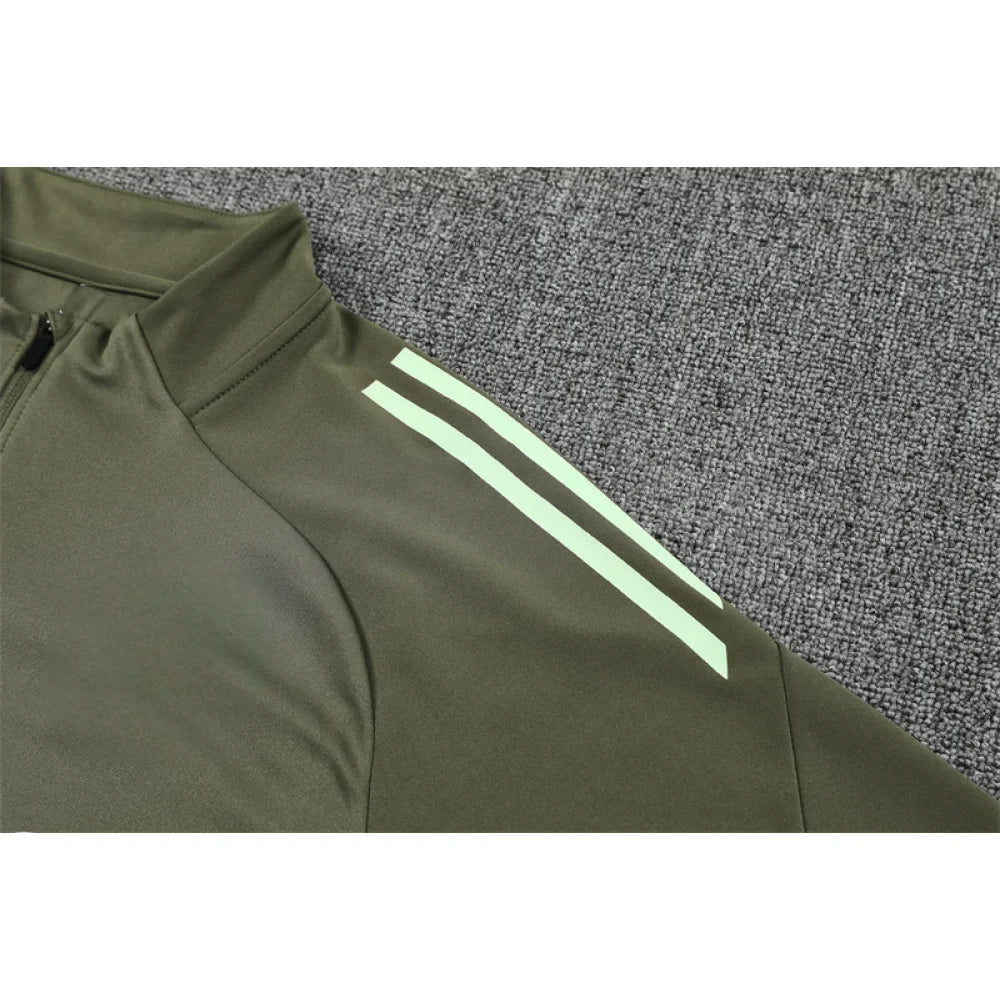 Chandal R.M. 25-26, media cremallera, Modelo 1
