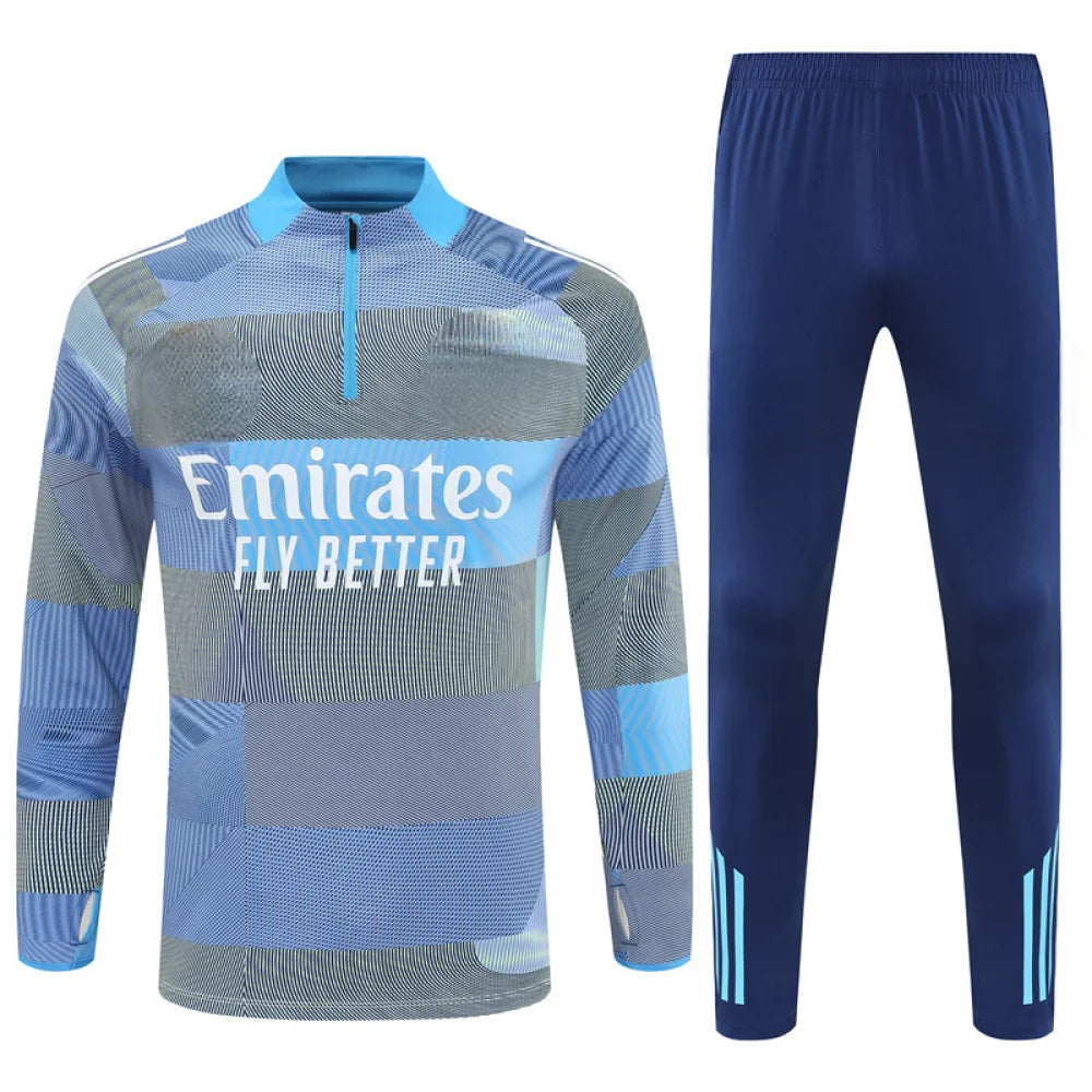 Chandal R.M. 25-26, media cremallera, Modelo 10