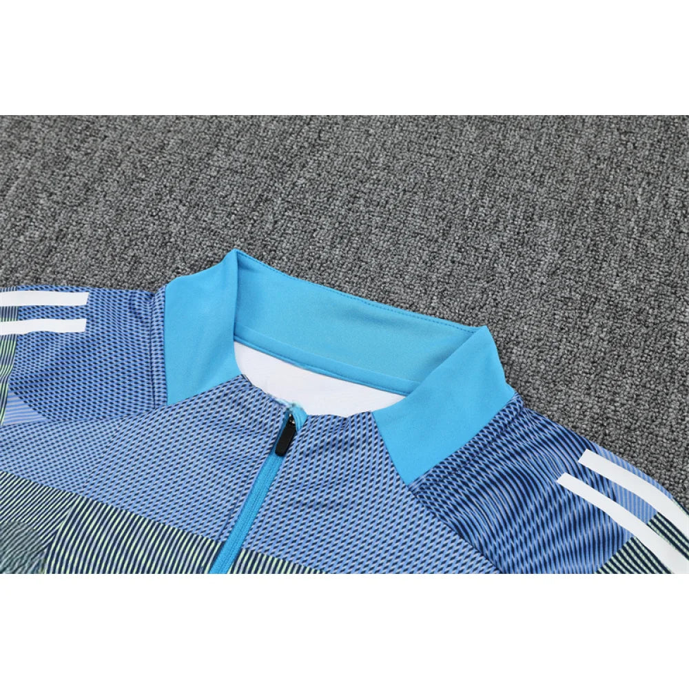 Chandal R.M. 25-26, media cremallera, Modelo 10