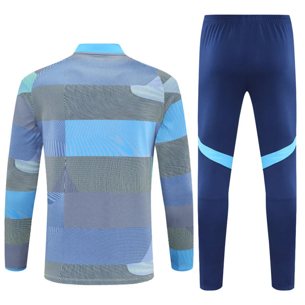 Chandal R.M. 25-26, media cremallera, Modelo 10
