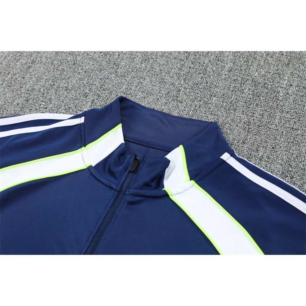 Chandal R.M. 25-26, media cremallera, Modelo 11
