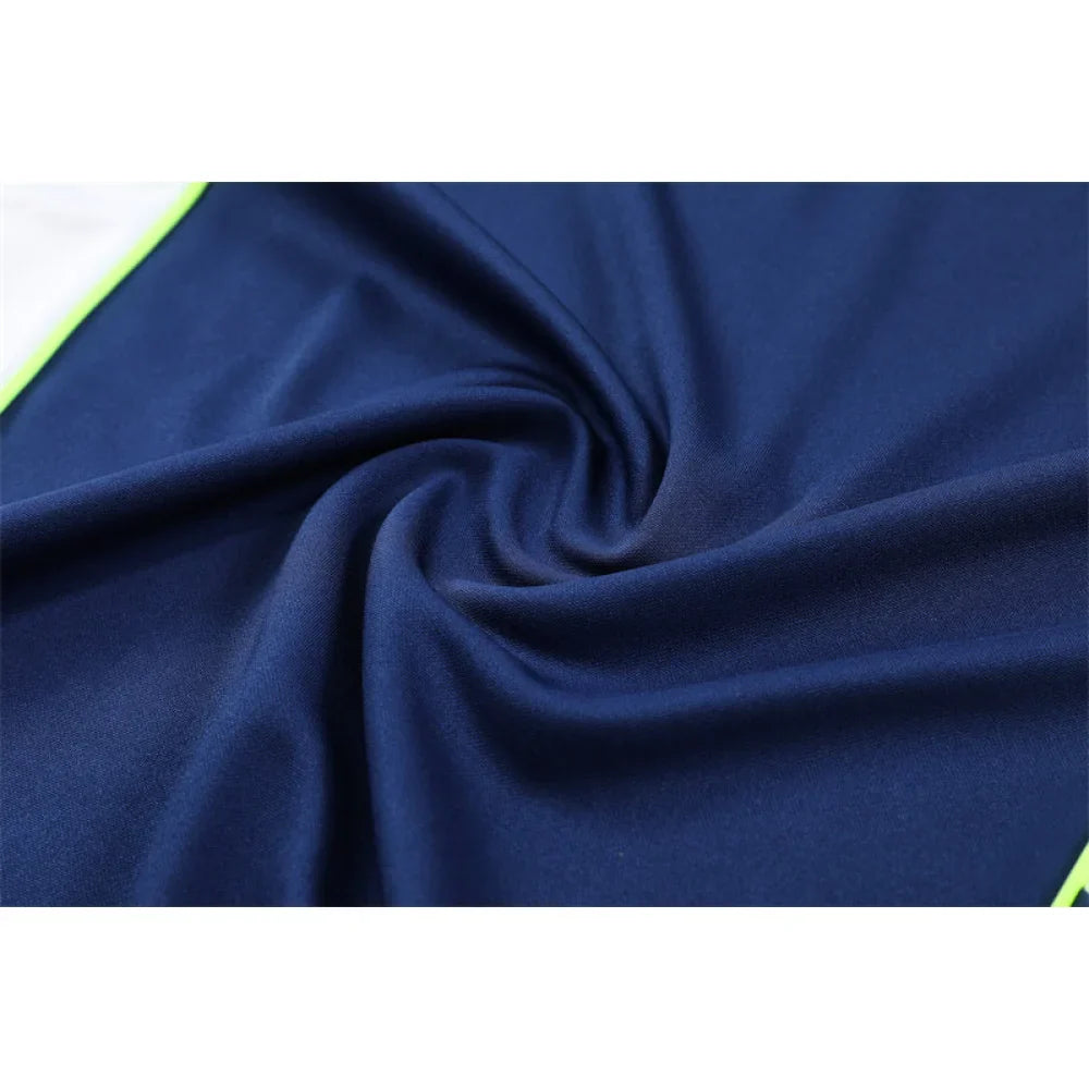 Chandal R.M. 25-26, media cremallera, Modelo 11