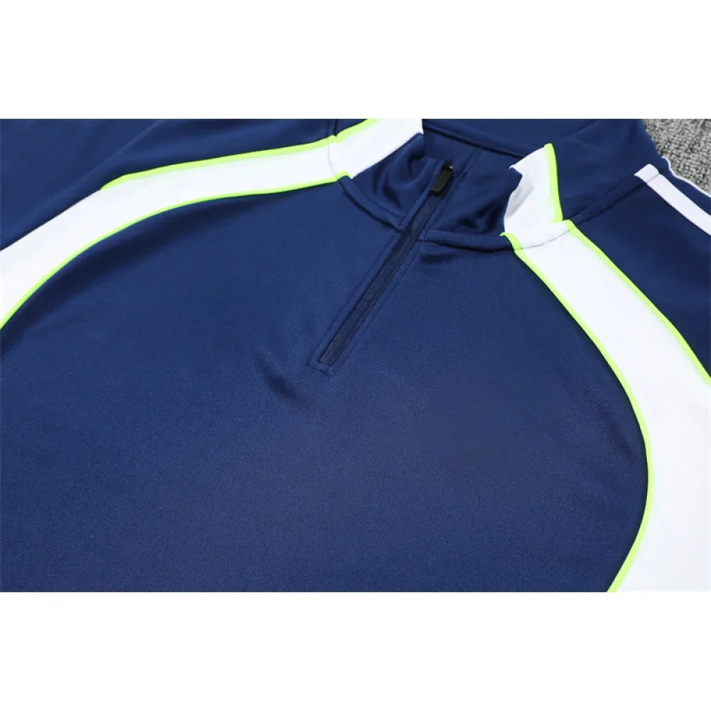 Chandal R.M. 25-26, media cremallera, Modelo 11