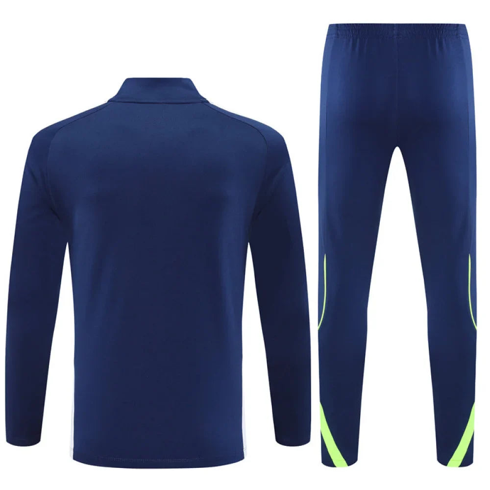 Chandal R.M. 25-26, media cremallera, Modelo 11