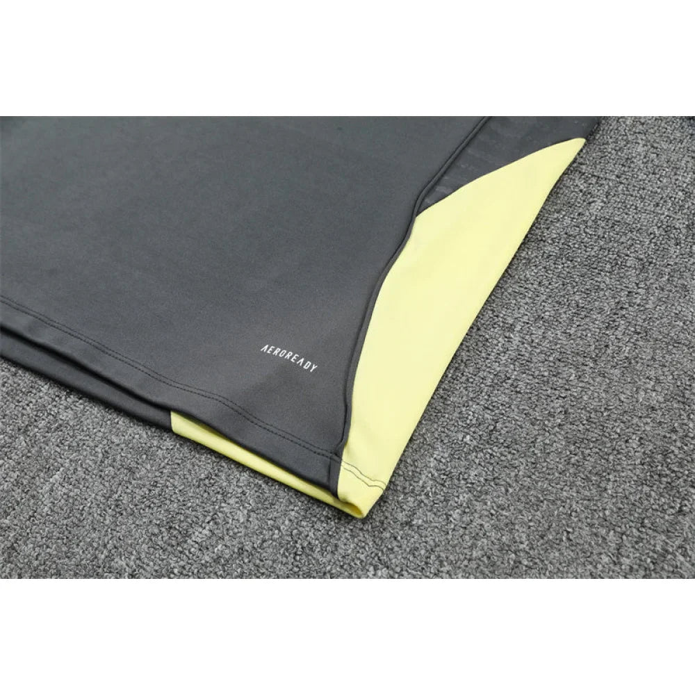 Chandal R.M. 25-26, media cremallera, Modelo 8