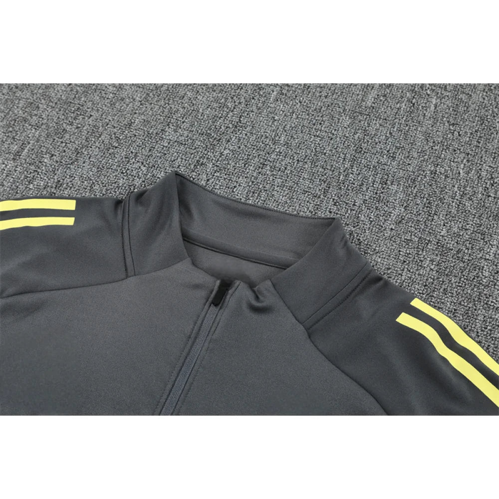 Chandal R.M. 25-26, media cremallera, Modelo 8