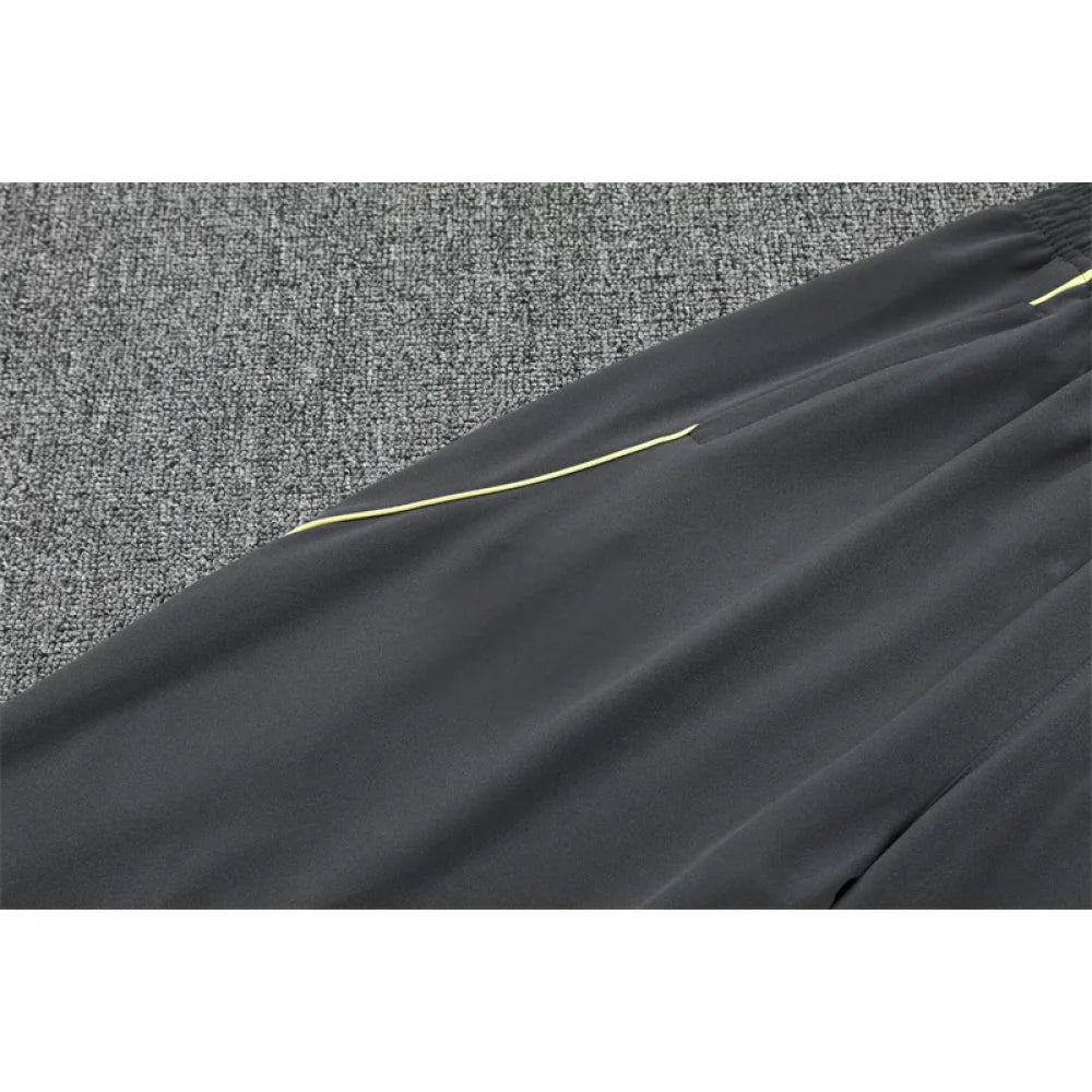 Chandal R.M. 25-26, media cremallera, Modelo 8