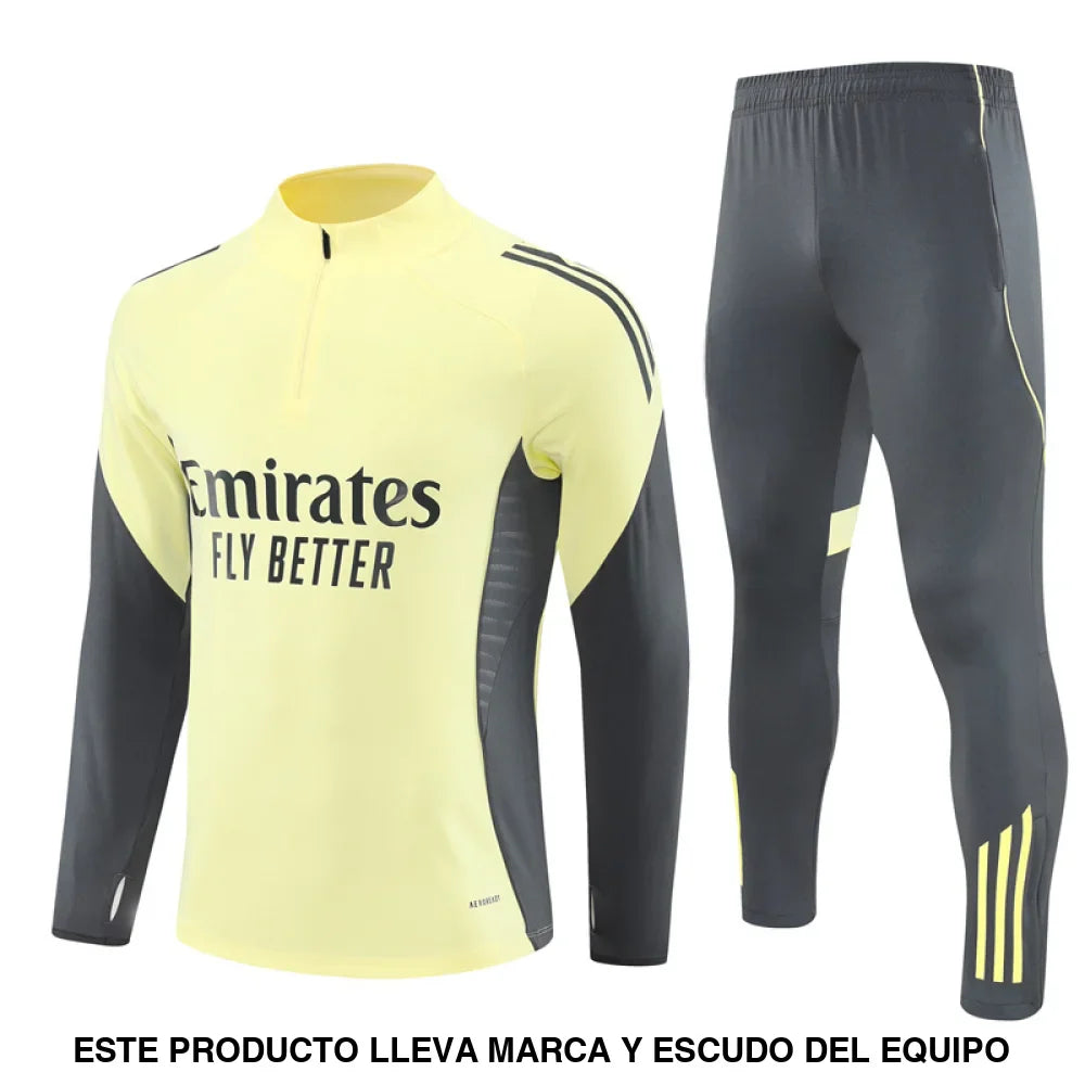Chandal R.M. 25-26, media cremallera, Modelo 9