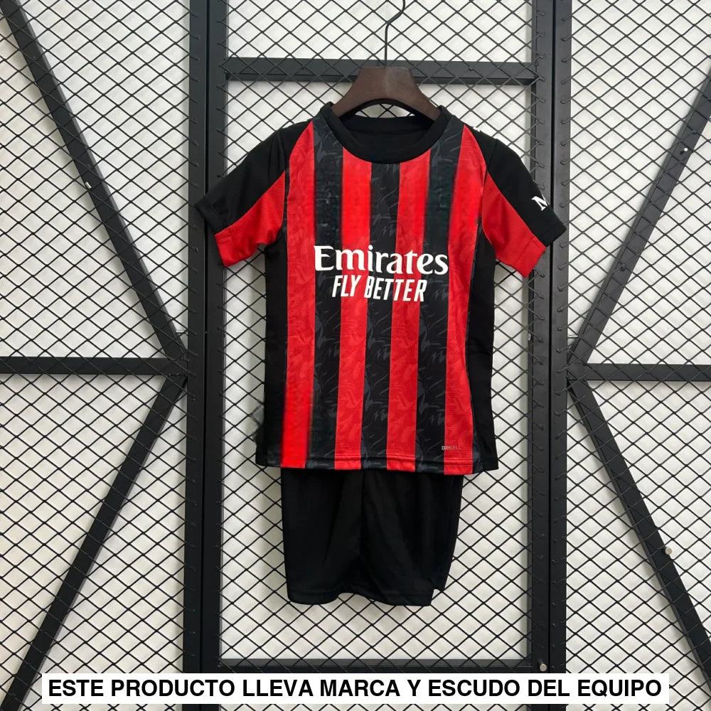 Equipacion AC Milan 25-26, Local, Nino
