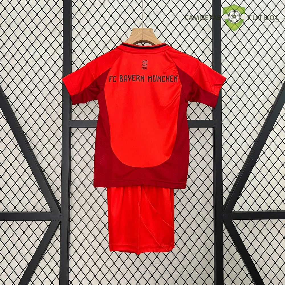 Equipacion Bayern Munich 24-25, Local, Nino