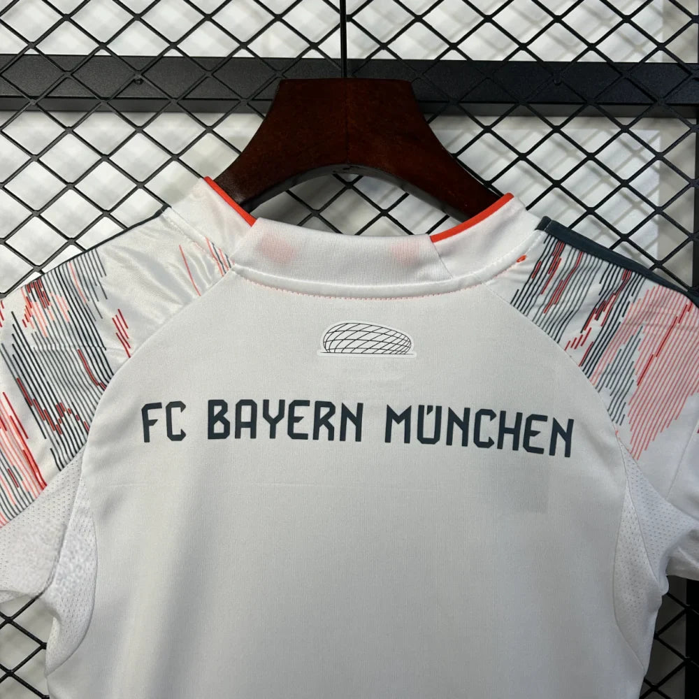 Equipaci�n Bayern Munich 25-26, Visitante, Ni�o