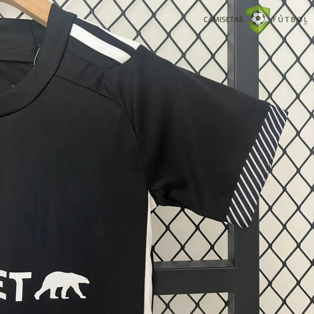 Equipacion Colo-Colo 24-25, Visitante, Nino