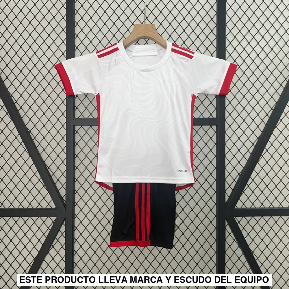 Equipacion Flamengo 24-25, Visitante, Nino