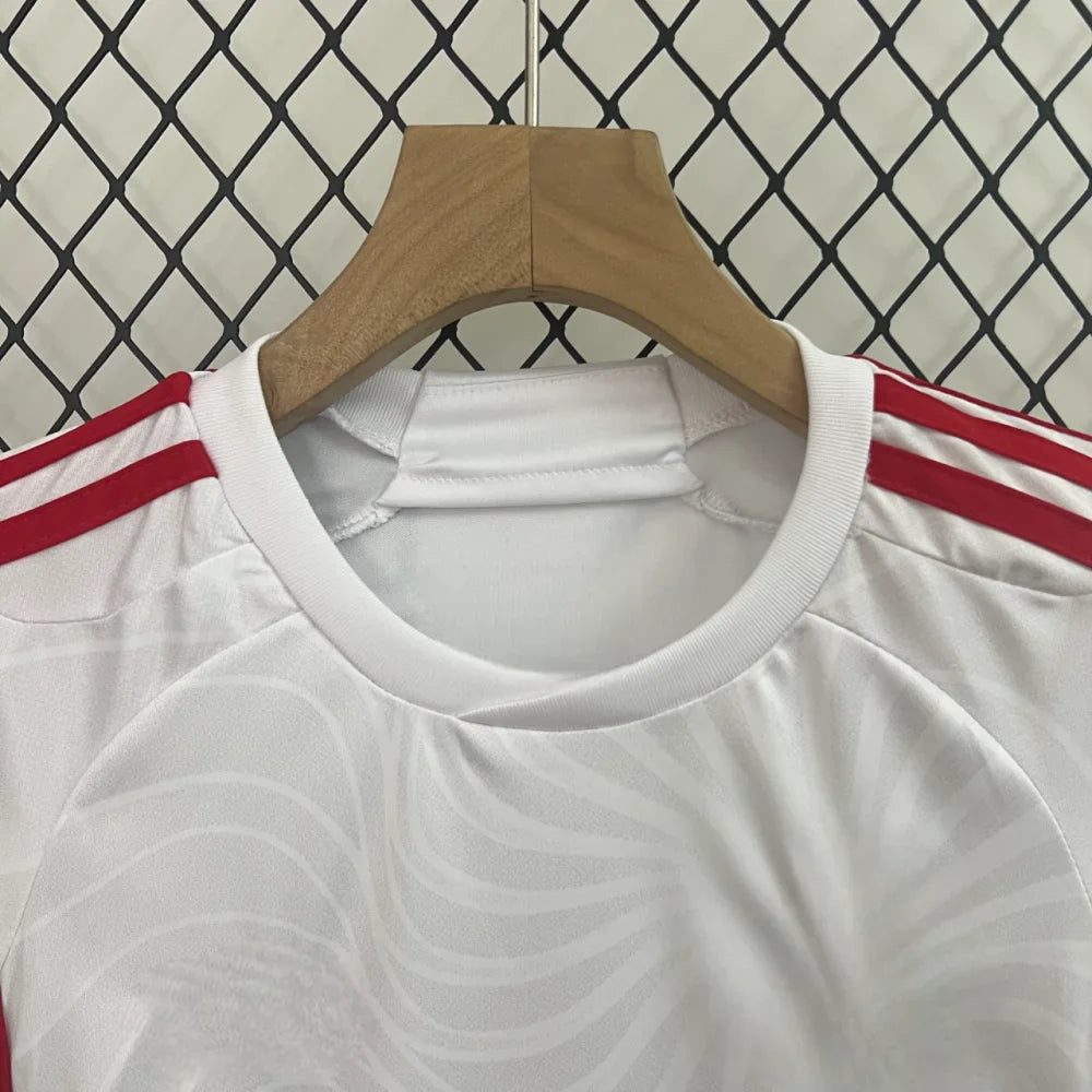 Equipacion Flamengo 24-25, Visitante, Nino