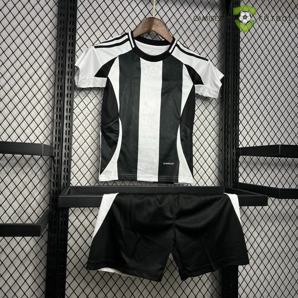 Equipacion Juventus 24-25, Local, Nino