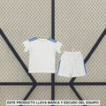 Equipaci�n Leeds 25-26, Local, Ni�o