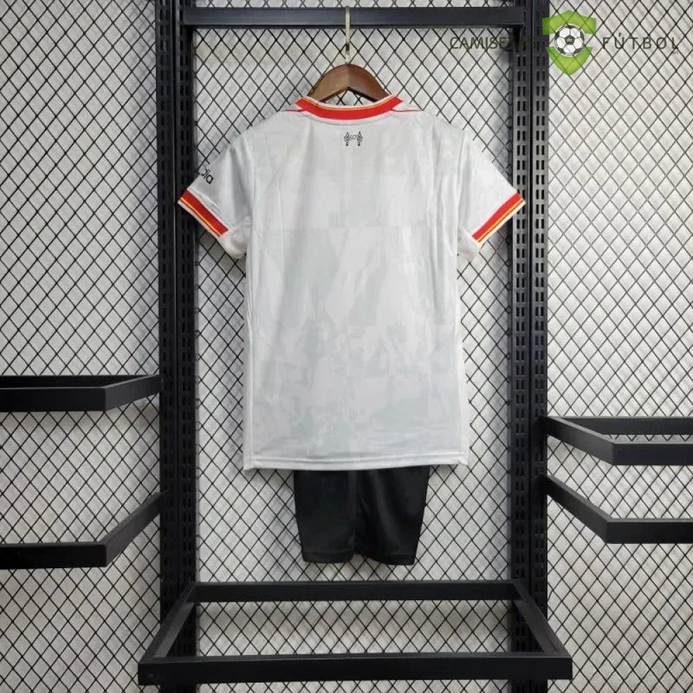 Equipacion Liverpool 24-25, 3a Equipacion, Nino