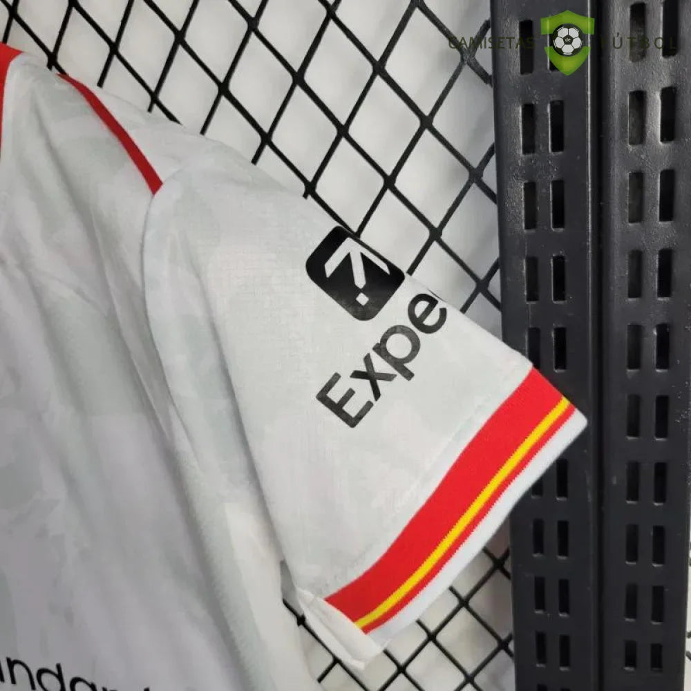 Equipacion Liverpool 24-25, 3a Equipacion, Nino