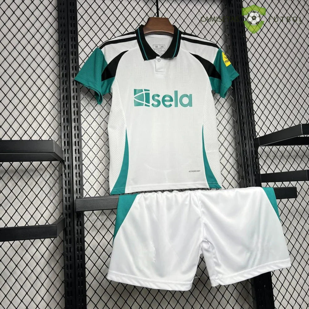 Equipacion Newcastle 24-25, 3a Equipacion, Nino