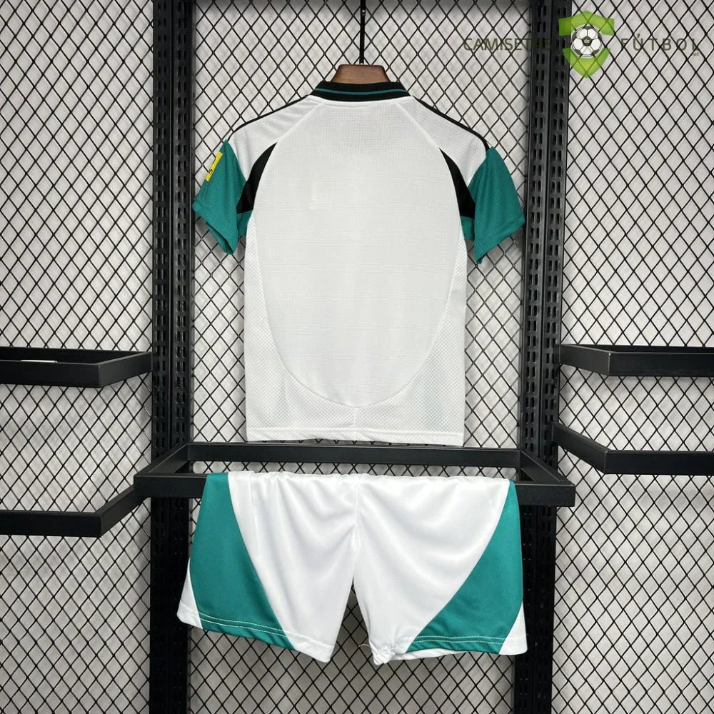 Equipacion Newcastle 24-25, 3a Equipacion, Nino