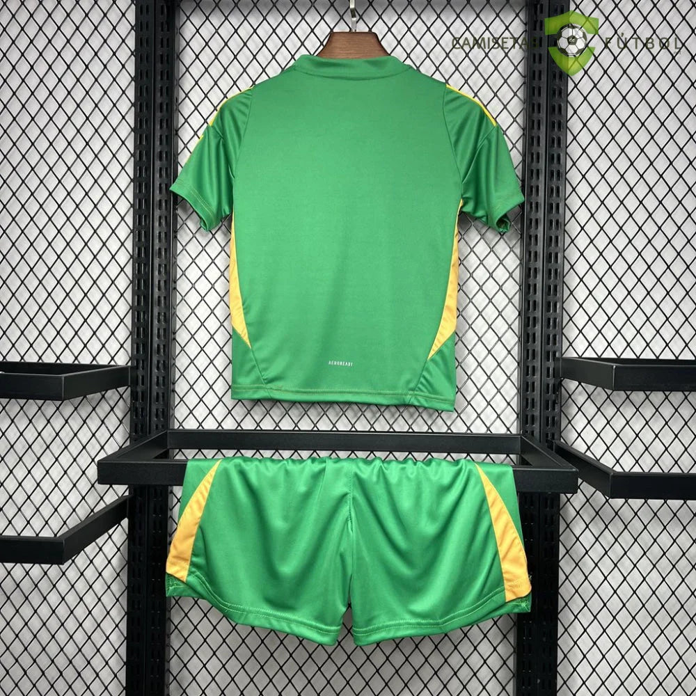 Equipacion Newcastle 24-25, Portero Verde, Nino
