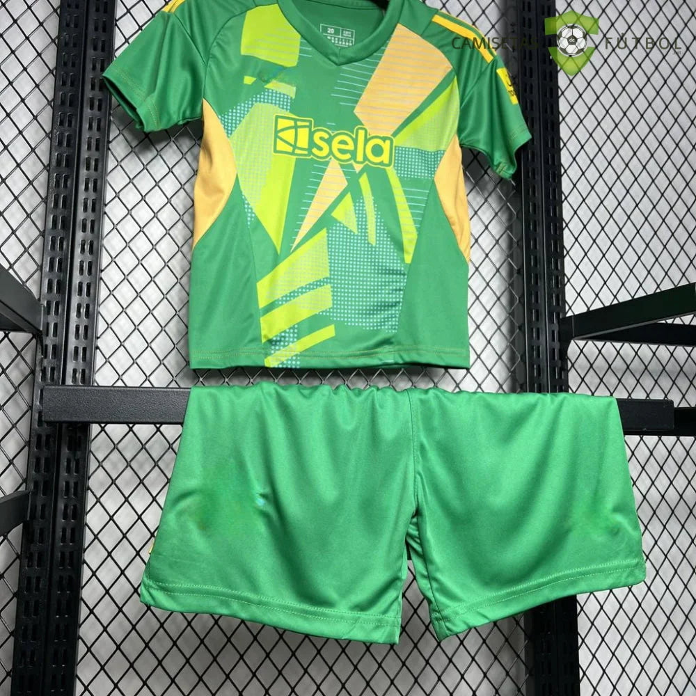 Equipacion Newcastle 24-25, Portero Verde, Nino