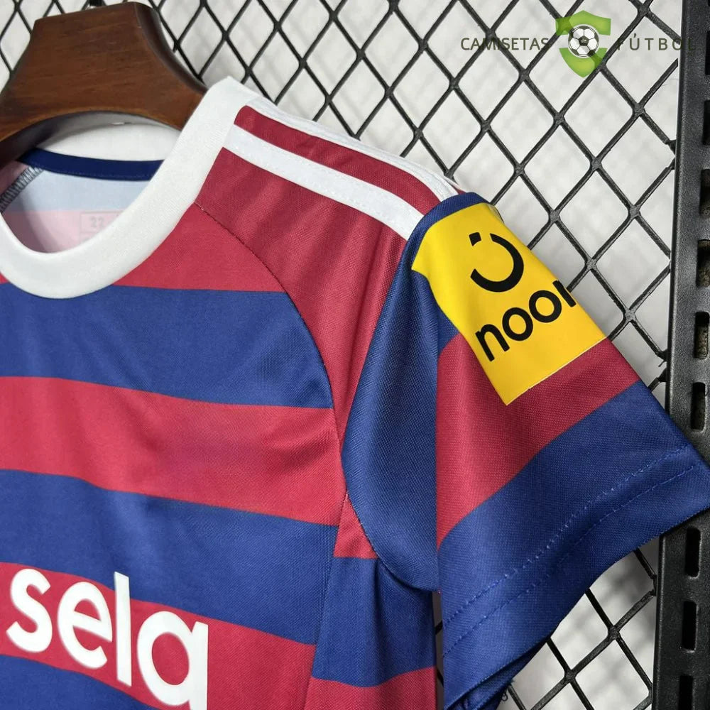 Equipacion Newcastle 24-25, Visitante, Nino