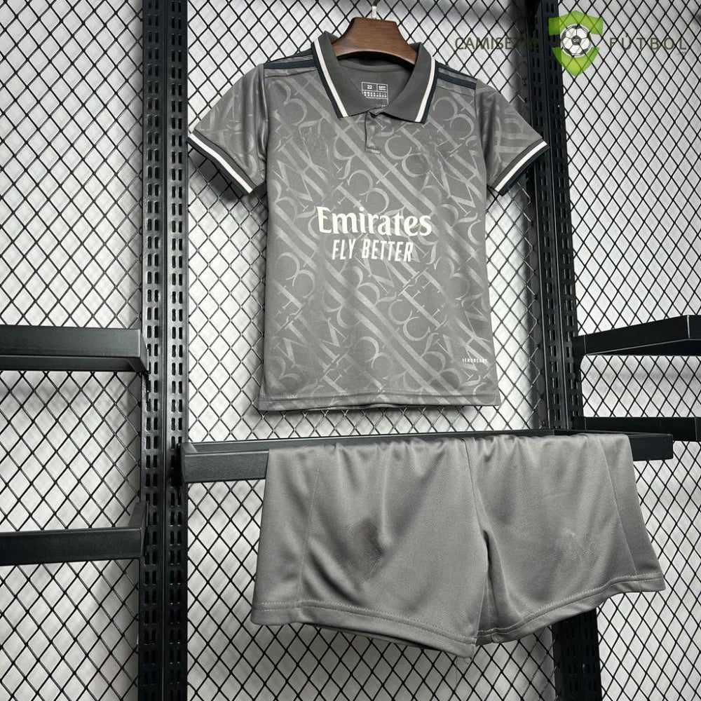 Equipacion R.M. 24-25, 3a Equipacion, Nino