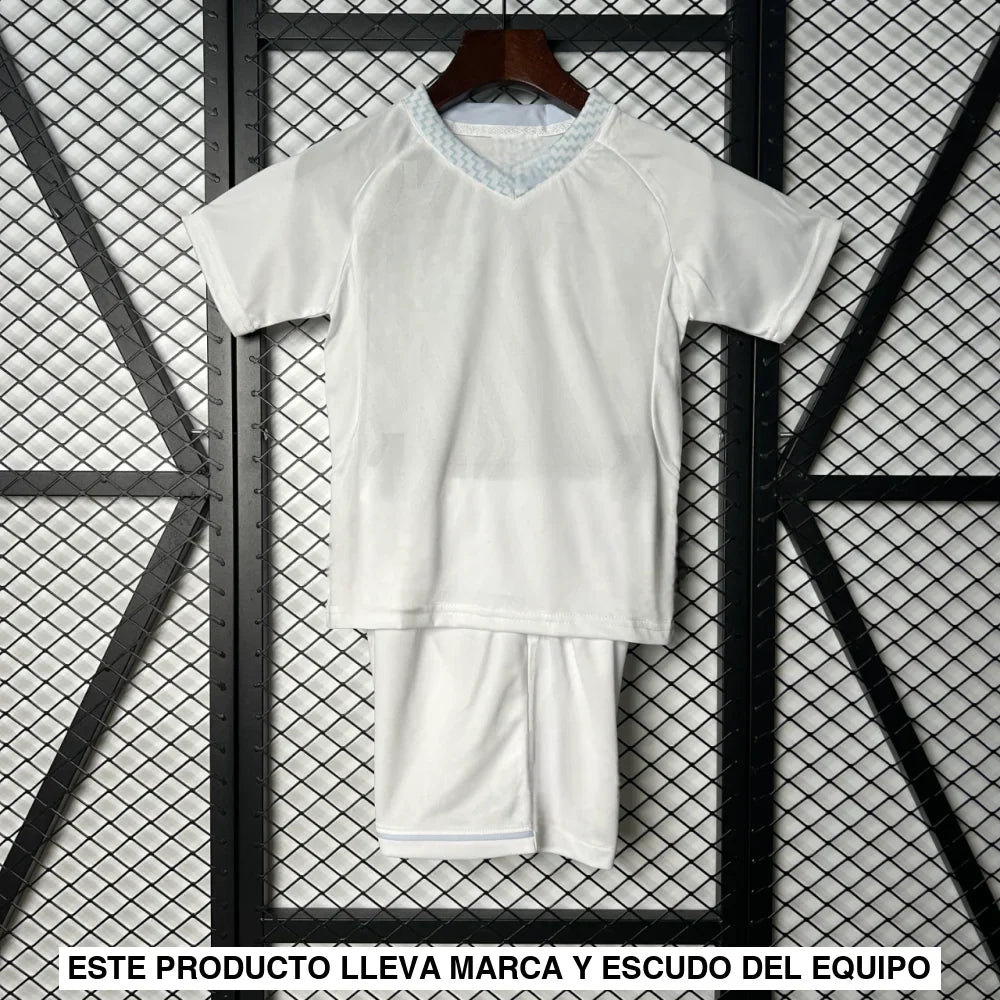Equipaci�n Santos 25-26, Local, Ni�o