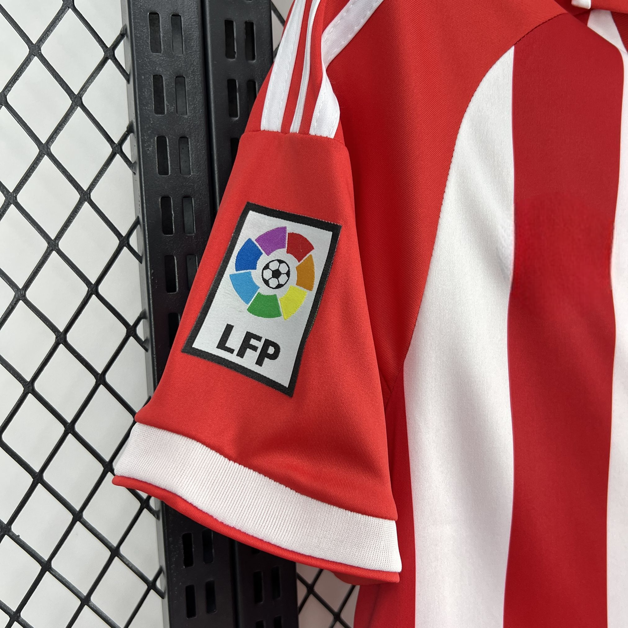 Camiseta Granada 25-26, Local ,Edici�n Especial 95� Aniversario (Versi�n Retro)