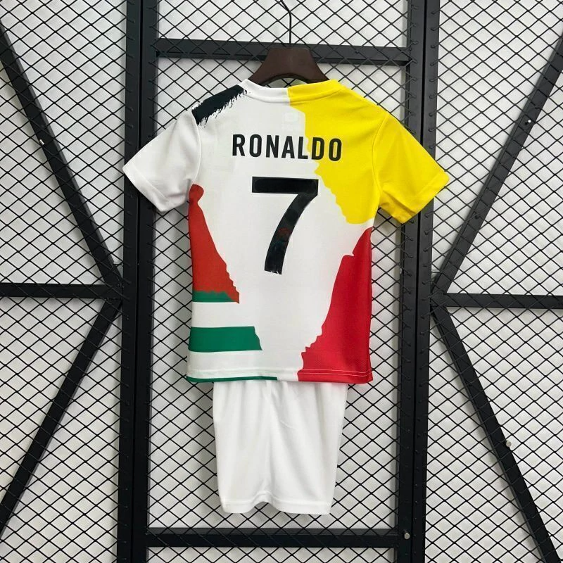 Equipaci�n Cristiano Ronaldo, edici�n conmemorativa